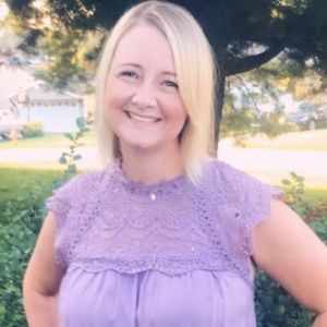 Meet your Posher, Amy